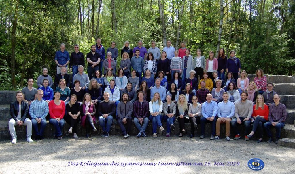 Das Kollgegium des Gymnasiums Taunusstein im Sommer 2019
